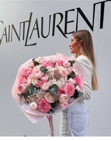 Eleven Flowers Studio